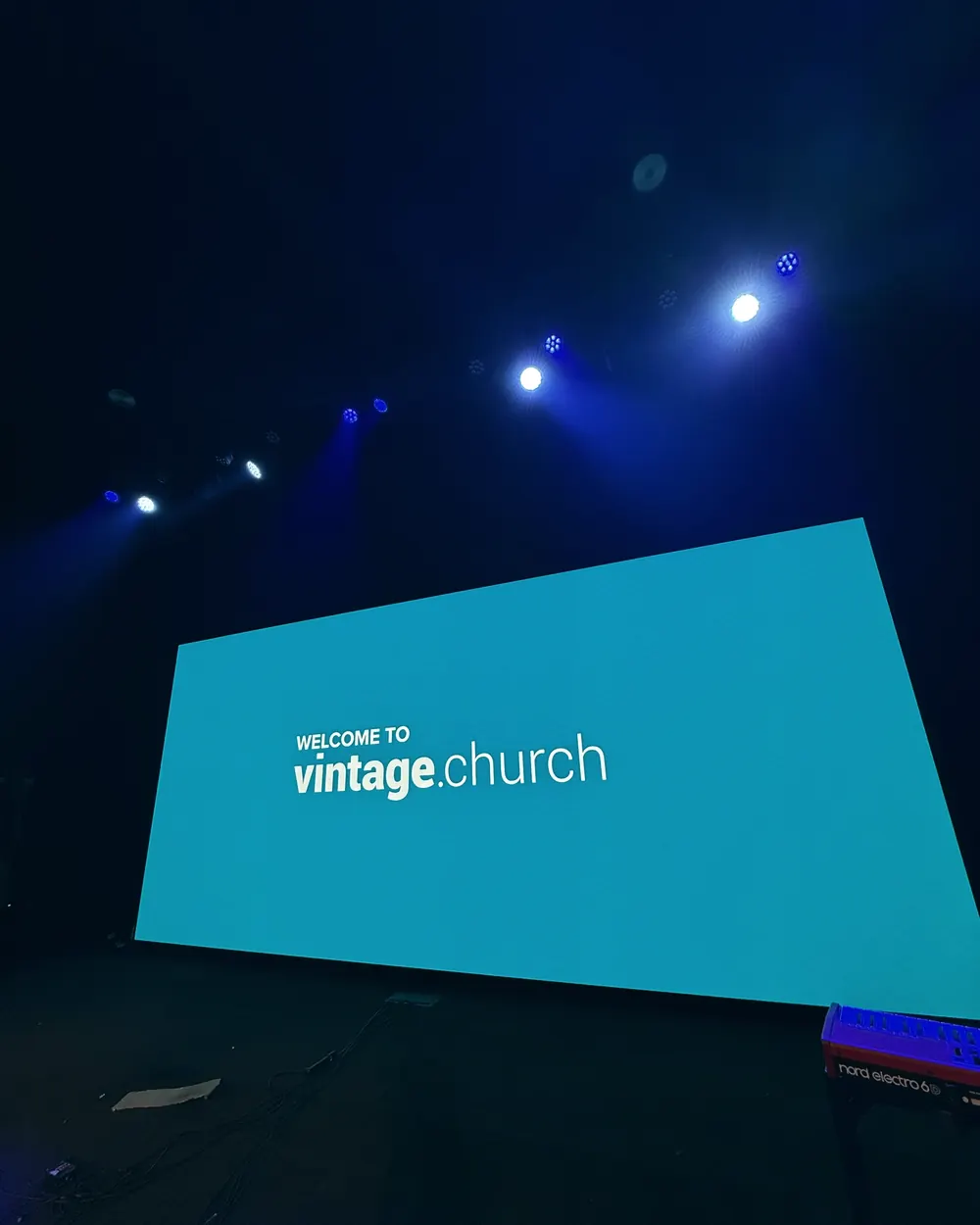 Church LED wall with a colorful welcome presentation